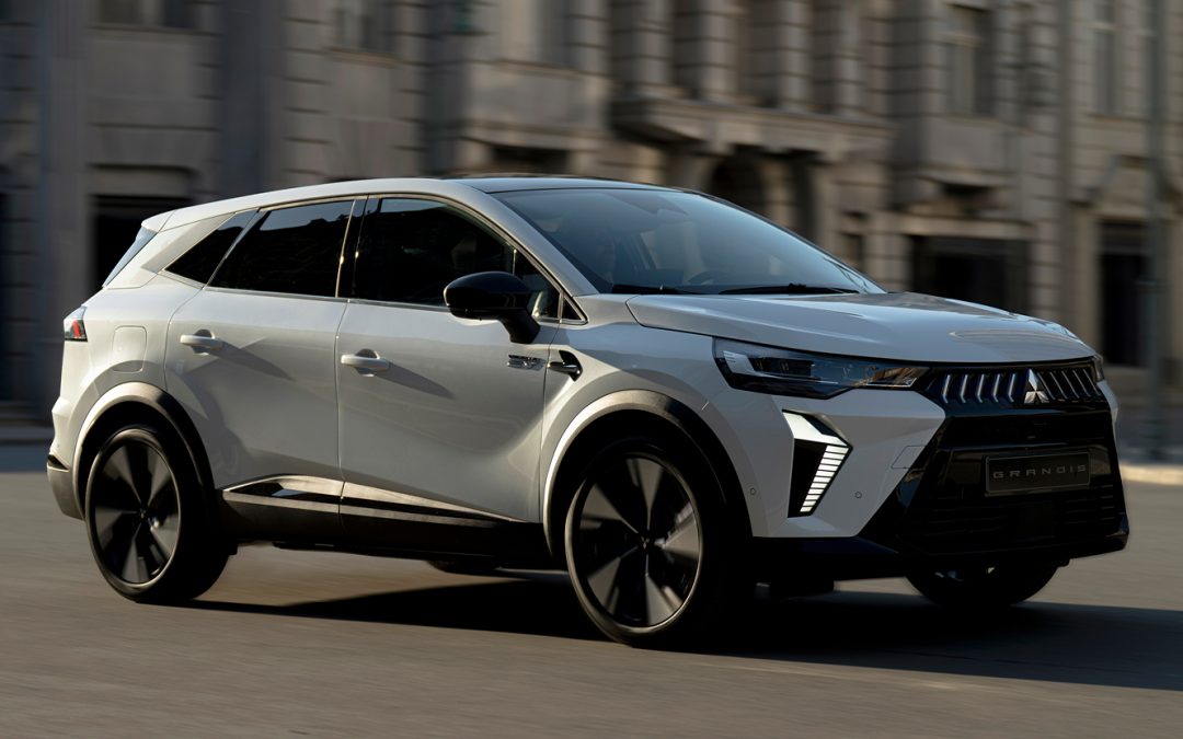 Der neue Mitsubishi GRANDIS –  Kompakt-SUV mit Hybrid-Antrieb